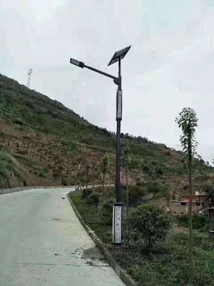乌兰县仿古太阳能路灯